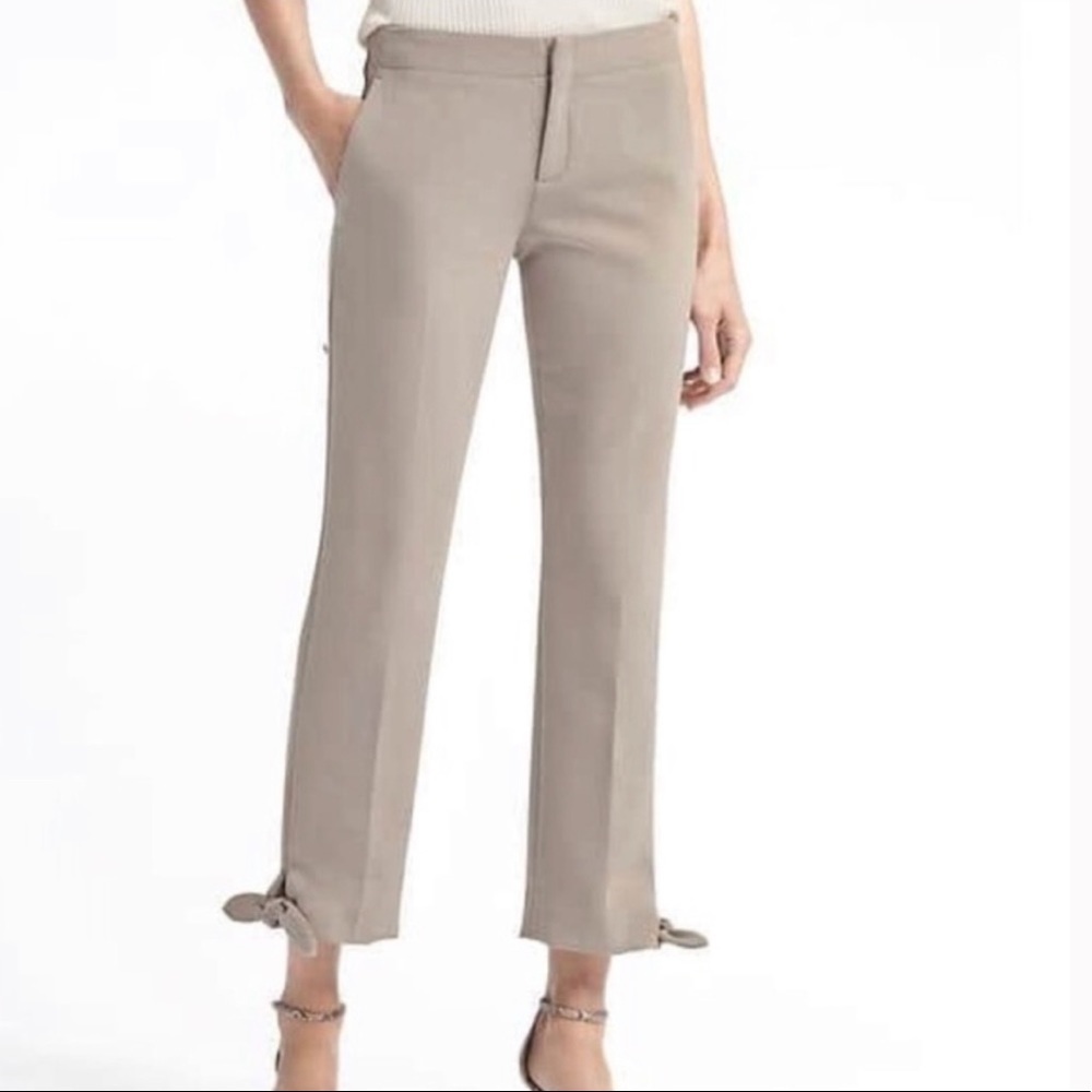 Banana Republic Avery Fit Pants Tie Hem 14 Khaki